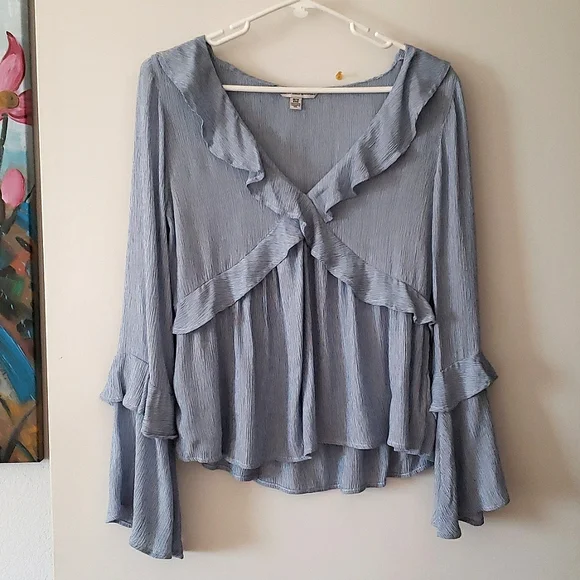 American Eagle Outfitters Deep V Blue & White Stripe Ruffle Top XS - Picture 2 of 12